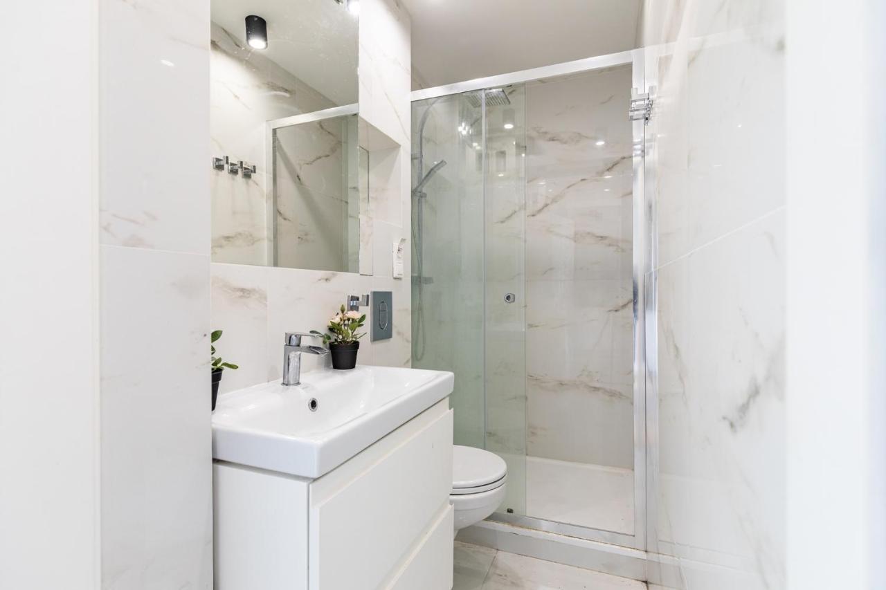 Superapart Polna 30 Warsaw Ngoại thất bức ảnh